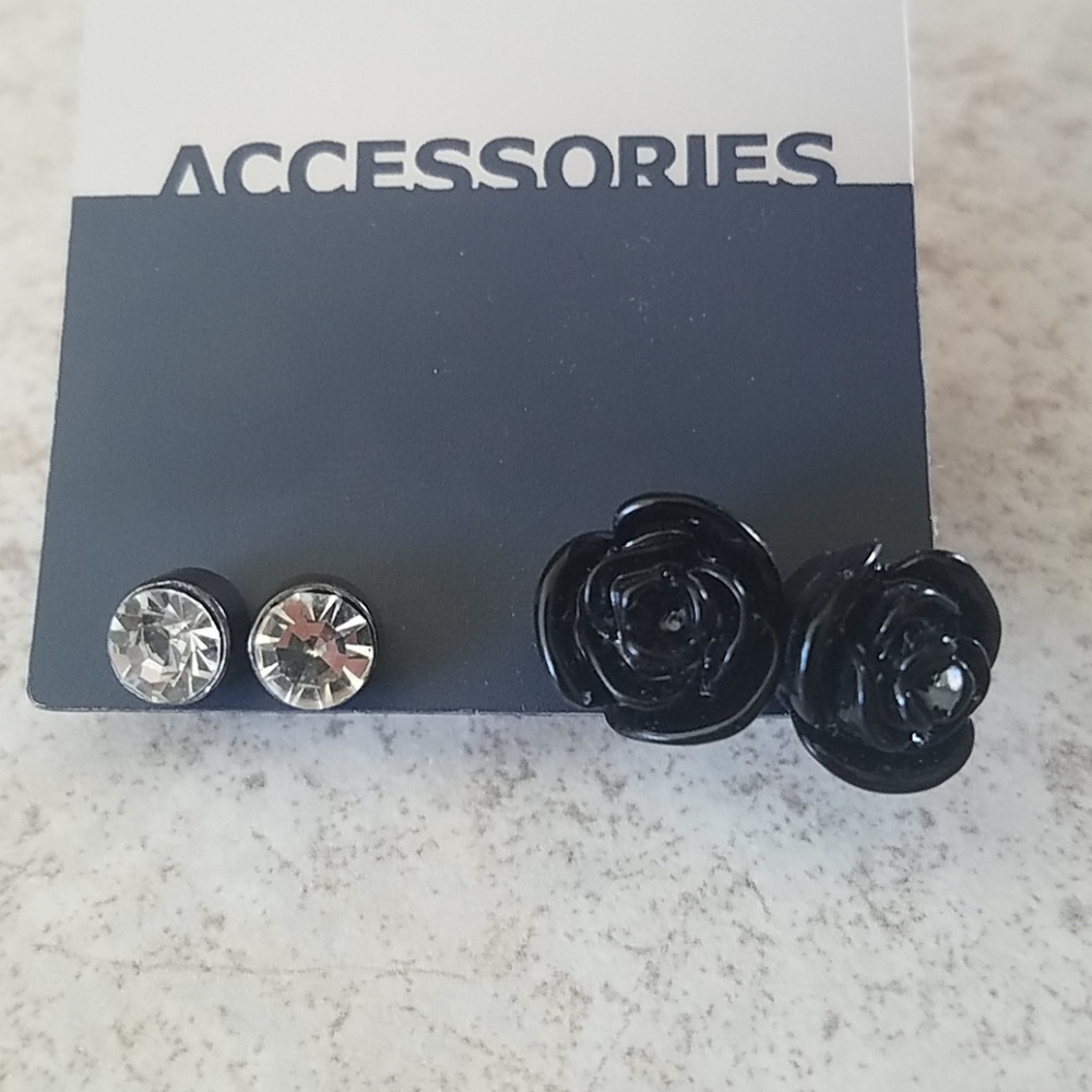 🌊 3/$15 Cute Statement Earrings
